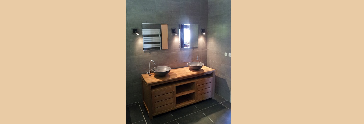 Rénovation complète d'une salle de bain.
